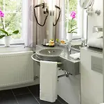Mühlenkamp Hotel&gastronomie Hotel 2*