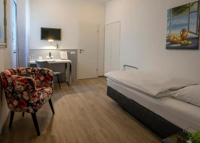 Muehlenkamp & Gastronomie Hotel 2*